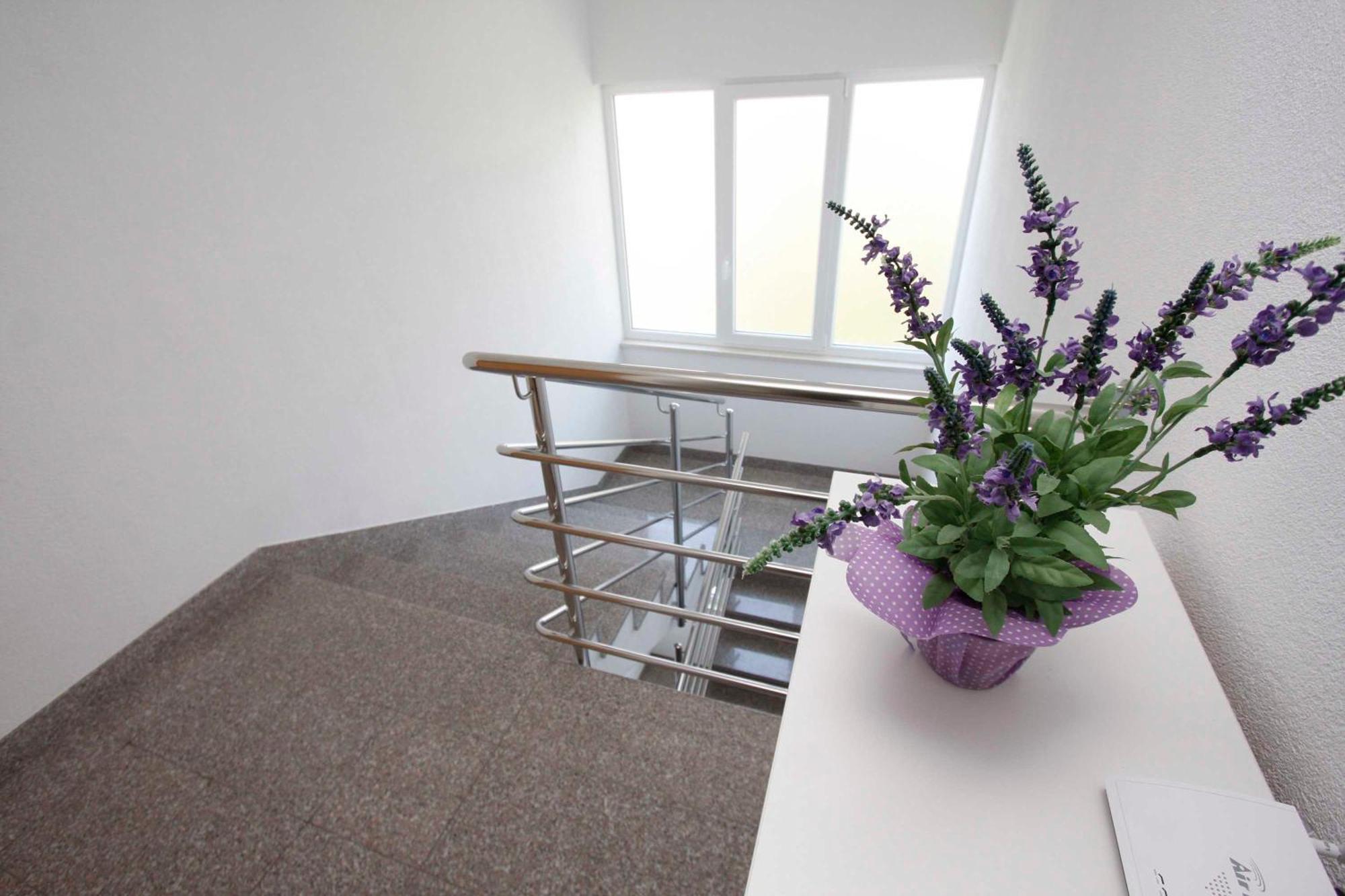 Apartmani Neva Makarska Exterior foto